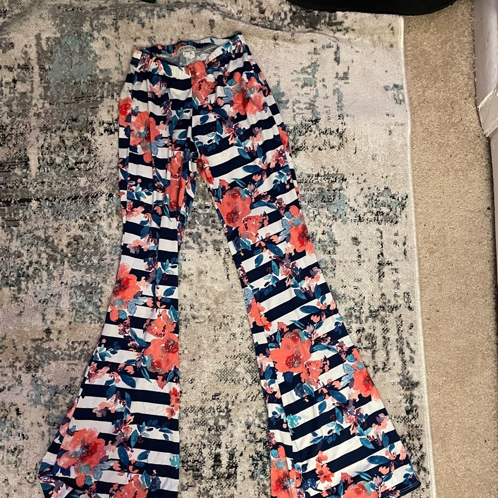 Beware floral wide leg